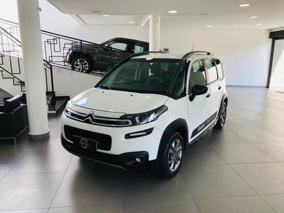 CITROËN AIRCROSS 1.5 LIVE 8V FLEX 4P MANUAL CITROËN AIRCROSS 1.5 LIVE 8V FLEX 4P MANUAL